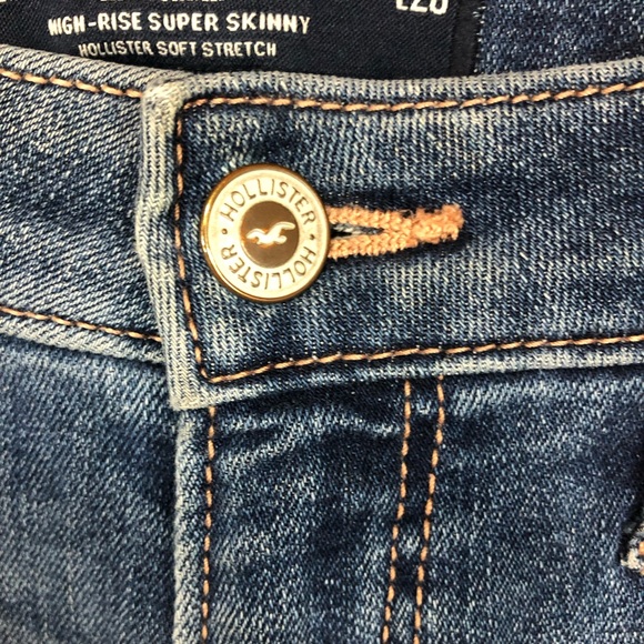 Hollister High Rise Super Skinny Distressed Youthful - Picture 6 of 10